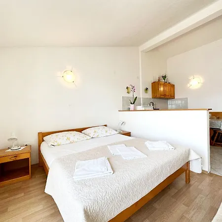 Tomo Apartmán