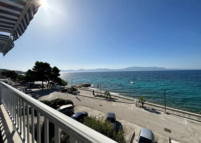 Tomo דירה זאוסטרוג